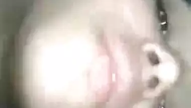 Indian couple fuck MMS video of a sexy slim hot Indian teen girl