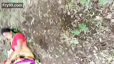 Desi Randi OutDoor Fucking
