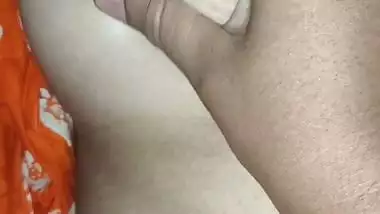 Boudi big boobs pressing by husband while she sleeps