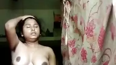 Today Exclusive- Desi Village Girl Record Her Nude Video For Lover Part 2