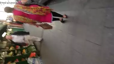 Candid - Thick BBW Paki Milf (Desi Aunty)
