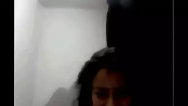 Sona aunty in a horny masturbating mood