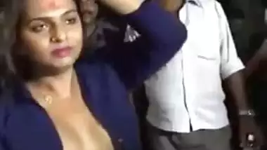Tamil Recording Dance Boobs Flashing