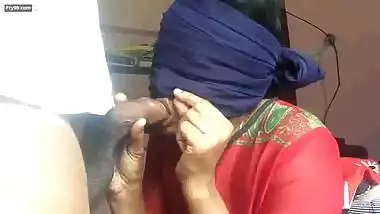 Tamil Aunty Sucking Husband – Movies