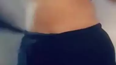 Indian MILF slowly takes her clothes off to expose the body in porn solo clip