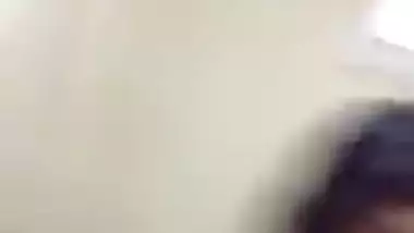 Naughty Desi guy films obedient wife exposing small XXX tits in bath