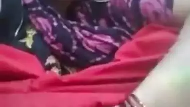 Indian tamil bhabhi rub her vagina