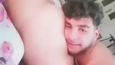 ARAB CUTE GF HAVING FUN WITH BF FULL MMS