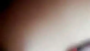 Indian Hot Tamil engineering student gets her boobs pressed by boyfriend scandal video - Wowmoyback