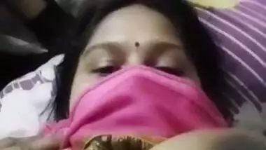 sexy bangla bhabhi showing her big boobs and blowjob live show