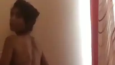 Today Exclusive- Sexy Desi Girl Dancing Part 1