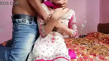 Husband cheats on his wife for her sali in Jija-sali sex video