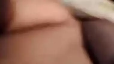 Cute Lankan Girl Showing Her Boobs and Pussy on Video call 3 Clips