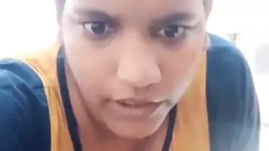 Desi girl showing hanging boobs to bf over video call