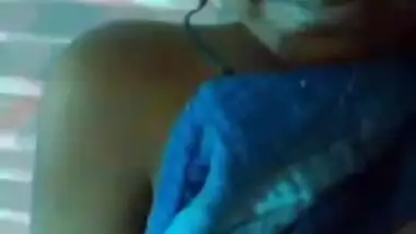 Desi teen is wet wanting to show XXX charms for amateur porn show