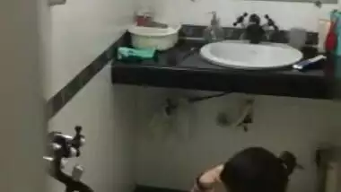 Paki bhabi bath