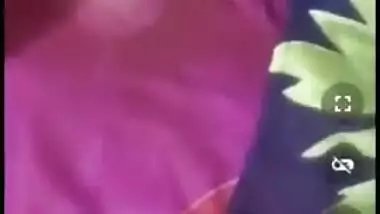 MMS homemade XXX show of Desi whore and boy fooling around on camera