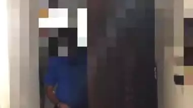 desi wife towel drop dare in front of delivery boy