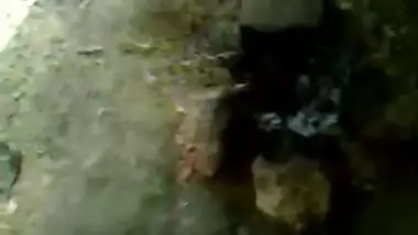 Village Bhabhi's Saree Lifted & Pussy Explored