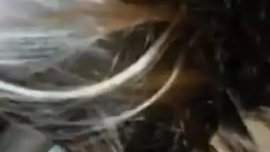 Desi Beautiful bhabhi blowjob