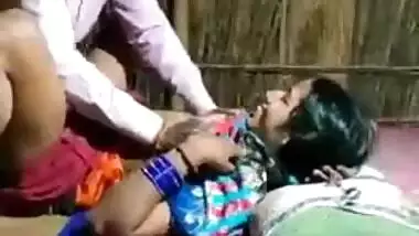 Barn is a good place for Desi wife and lover to have XXX fun
