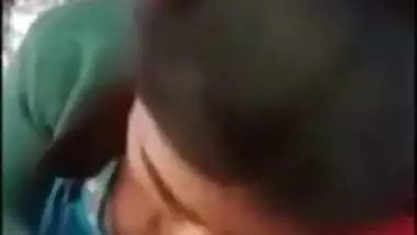 SEXY INDIAN WIFE GIVING BLOWJOB