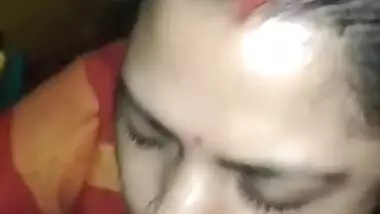 Boudi Sucking Cock