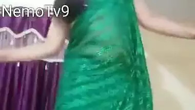 Hottest Ruksar ,Busty Bhabi ,Newest and Unseen dance video