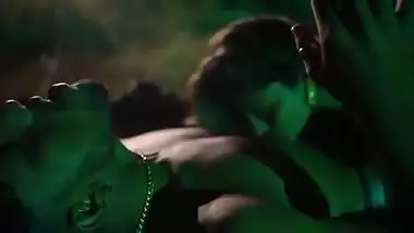 A horny guy bangs his slut GF under the sky at night