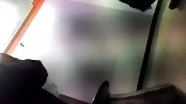 not my sister changing saree