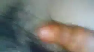 Desi Baba purifying Desi pussy MMS video