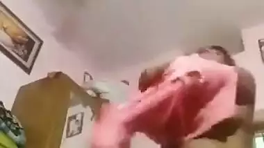 Bigboob Desi Girl Showing