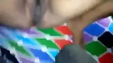 Desi slut runs the risk of divorce after XXX buddy uploads MMS video