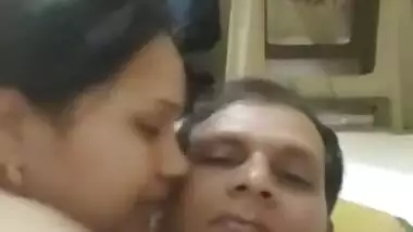 Indian Copl Romance Wife Give a nyc Blowjob