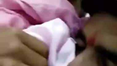 Husband sucks Desi wife's juicy tits and makes XXX video of her boobs